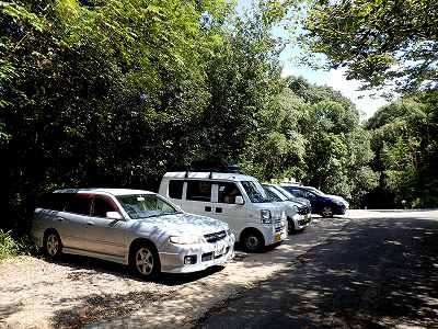 Parking lot in Hosono campsite