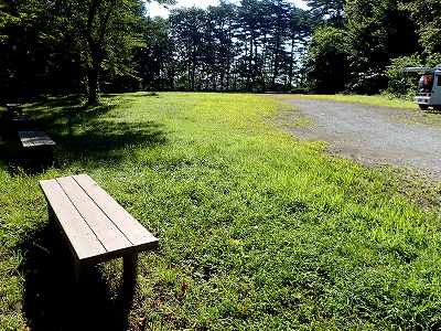 Parking lot in Kimimachizaka campsite
