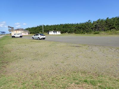 Parking lot in Sunahama-kaigan campsite