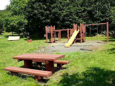 ふるさとの森 森林公園キャンプ場の遊具