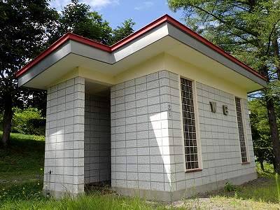 三笠山自然公園キャンプ場のトイレ