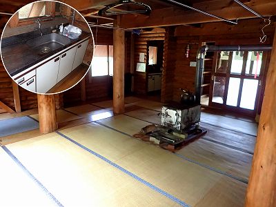 In the room of Teshio-dake Hut in Teshio-dake campsite