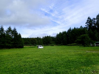 Parking area in Tokushunbetu-sanroku campsite