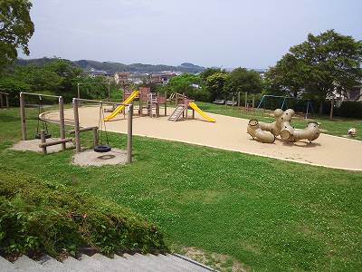Playground equipment for children of Ono-koen