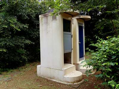 角渕キャンプ場のトイレ