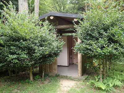 Toilet of Shiraito-no-taki campsite