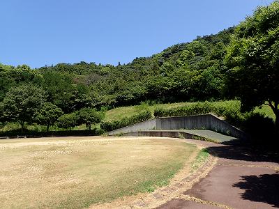 橘ノ丘総合運動公園キャンプ場のステージ