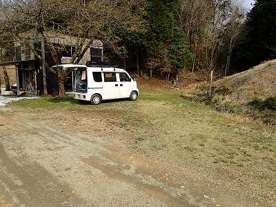 星ヶ窪キャンプ場の駐車スペース