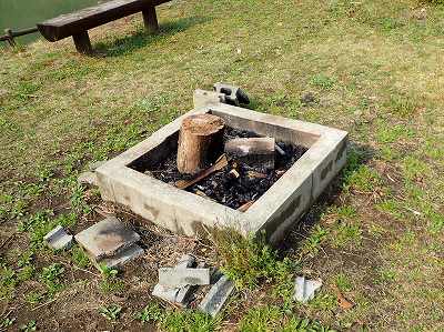 星ヶ窪キャンプ場のカマド