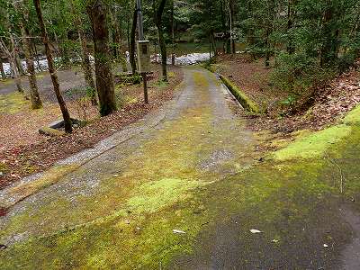 久木ノ森山風景林のキャンプ場入口
