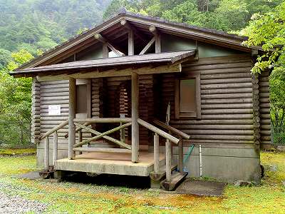 白猪谷オートキャンプ場のトイレ