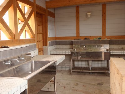 竜門ダム(風の広場)の炊事場