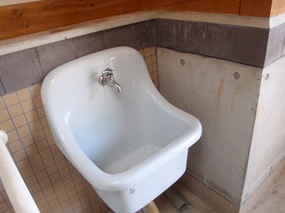 竜門ダム(風の広場)のトイレの洗い場
