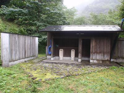 堺谷キャンプ場のトイレ