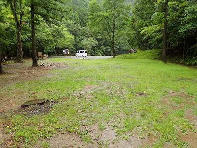 藤河内渓谷キャンプ場