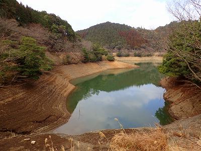 Dam lake in front of Ishiba-dam campsite