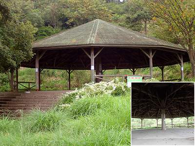 Large Gazebo in Nodayama kenko ryokuchi-koen kanamaruyama-hiroba