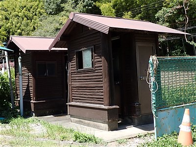 Restrooms in Shigenoshima campsite