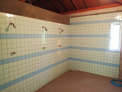 Shower room in Mae-gawa campsite