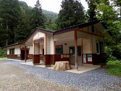日影沢キャンプ場の管理棟
