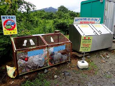 墓の木自然公園キャンプ場のゴミ捨て場