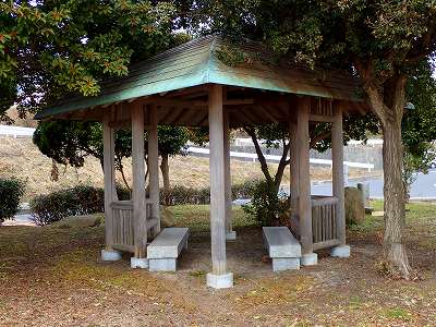 長田海浜公園のあずまや