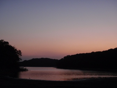 ときわ湖畔北キャンプ場から見る常盤湖の夕景