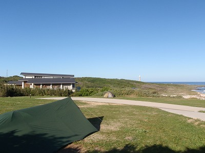 角島大浜キャンプ場のサイト全景